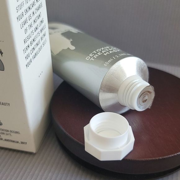 Aceology Detoxifying Treatment Mask - Picture 9 of 9